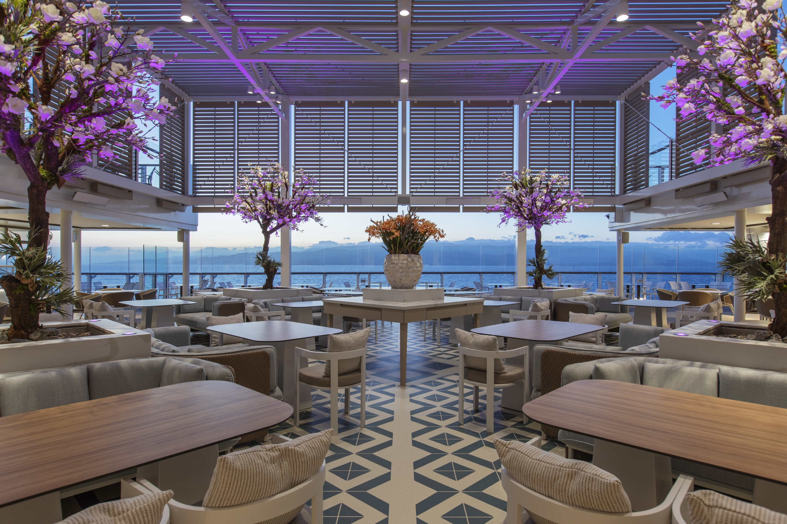 Silver Nova - The Marquee